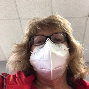 Meet your Posher, Melissa